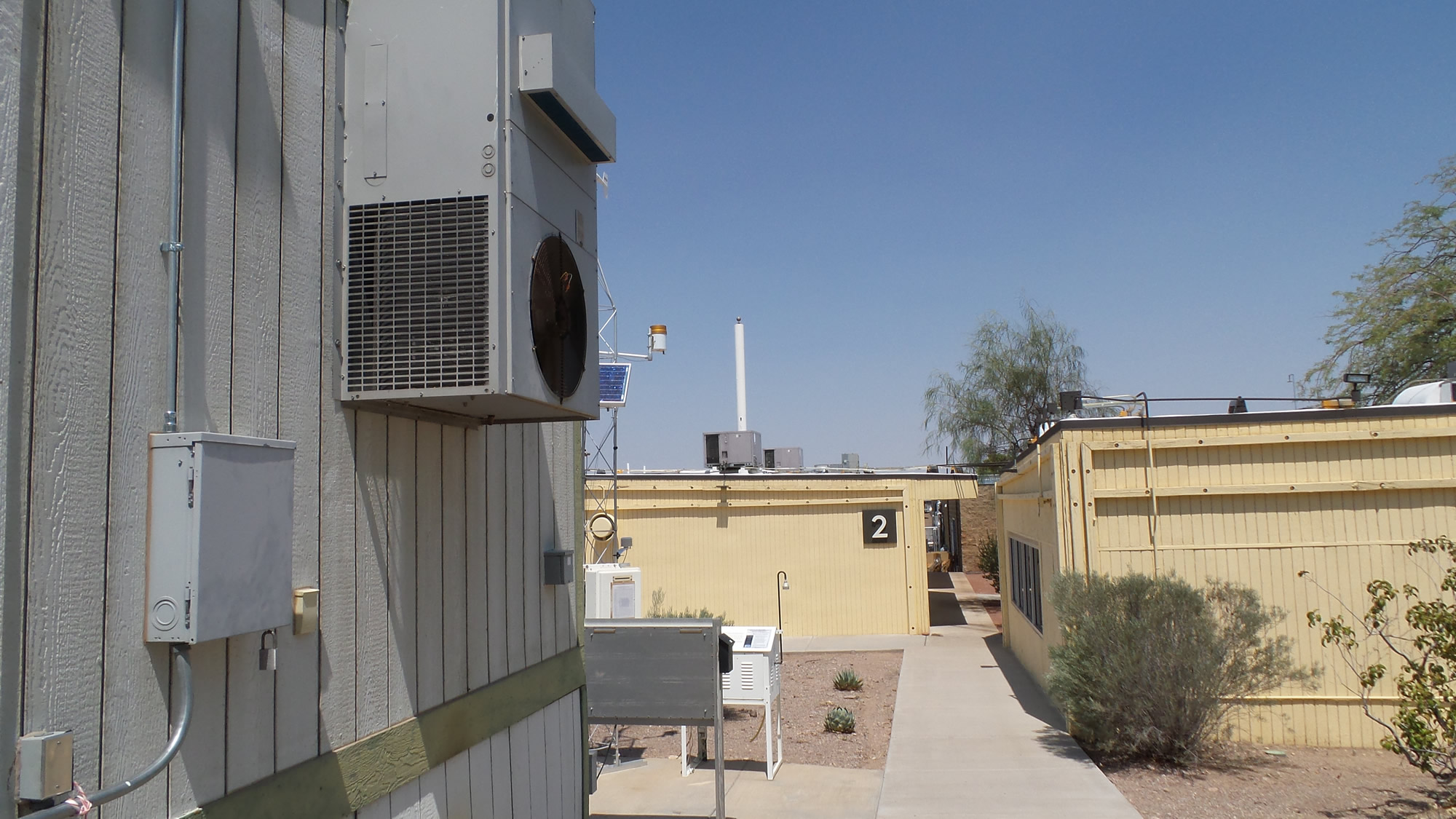 Henderson Nevada — Looking to the station (North)