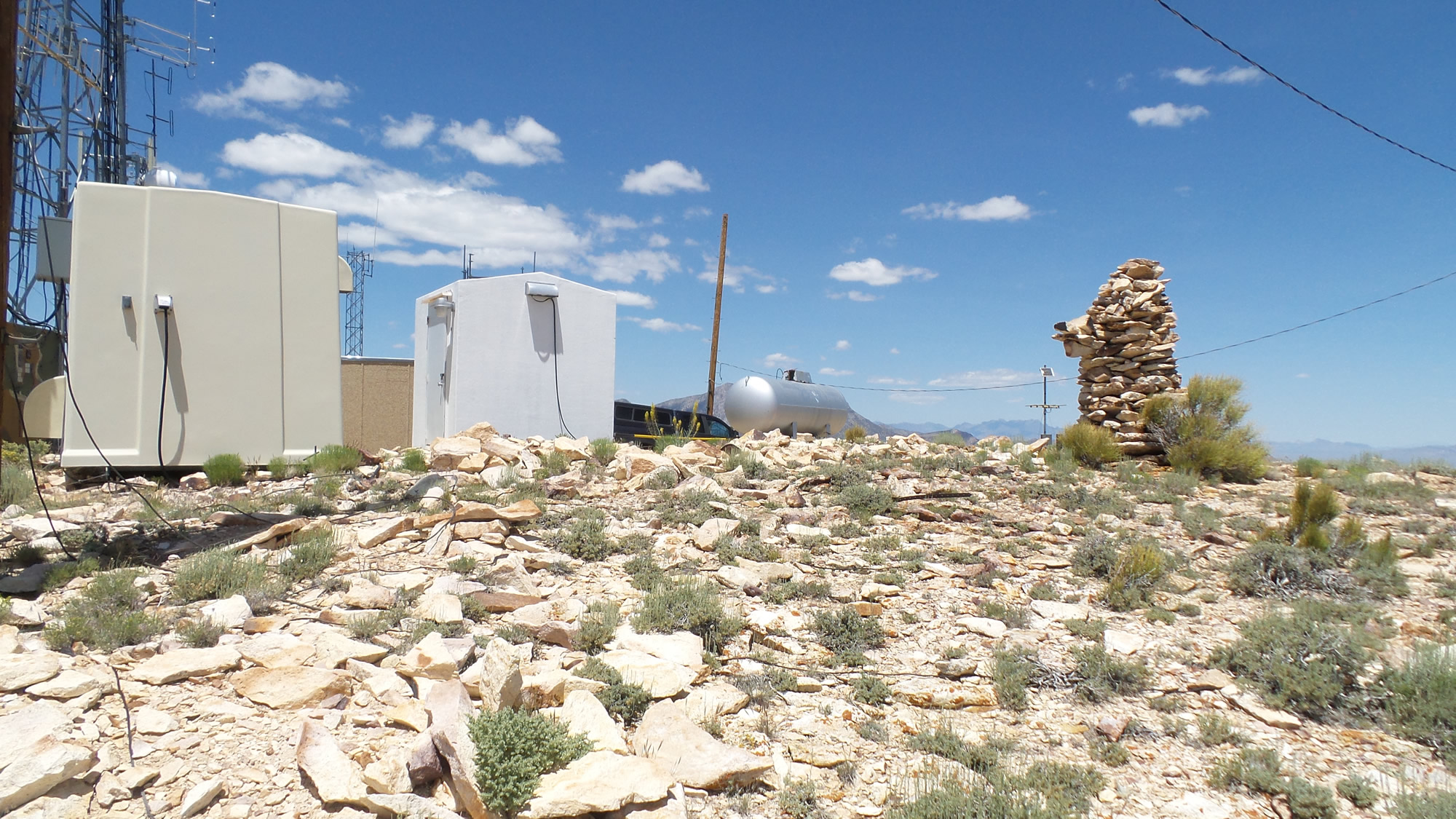 Warm Springs Summit Nevada — Looking from the station (North)